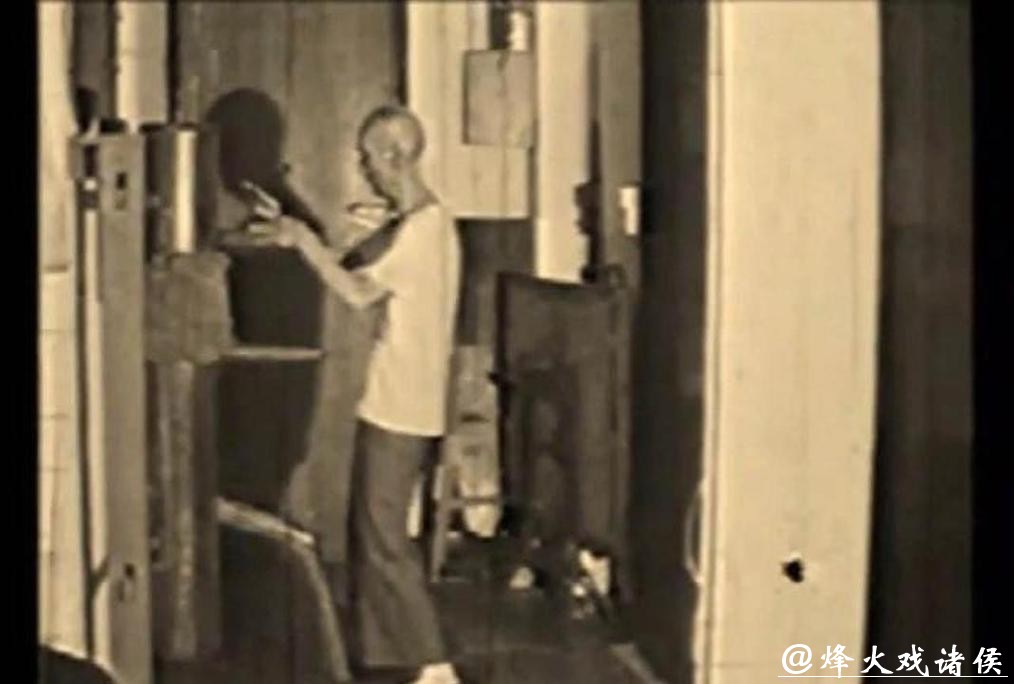 真实的叶问:身高1米6,爱抽大烟和逛妓院,也没有和日军打过擂台 真实的叶问:身高1米6,爱抽大烟和逛妓院,也没有和日军打过擂台